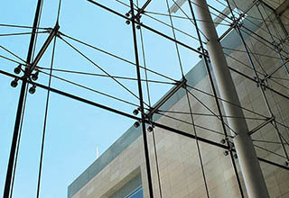 cable_point-supported_glass_curtain_wall1