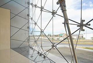 cable_point-supported_glass_curtain_wall3
